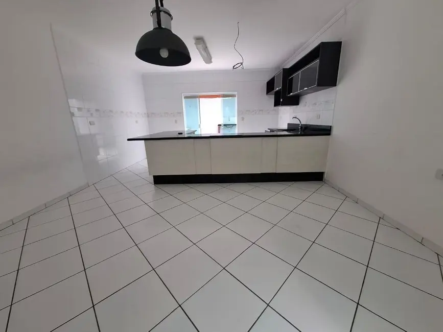 Sobrado com 3 quartos para alugar, 186m2 em Parque das Nações, Santo Andre - SP - imagem 7 Foto 7 de Sobrado com 3 quartos para alugar, 186m2 em Parque das Nações, Santo Andre - SP