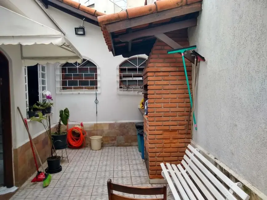 Foto 9 de Casa com 4 quartos à venda em Vila Bastos, Santo Andre - SP