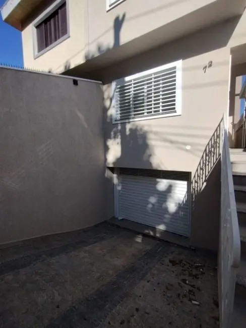 Foto 1 de Sobrado com 3 quartos para alugar, 125m2 em Jardim Cristiane, Santo Andre - SP