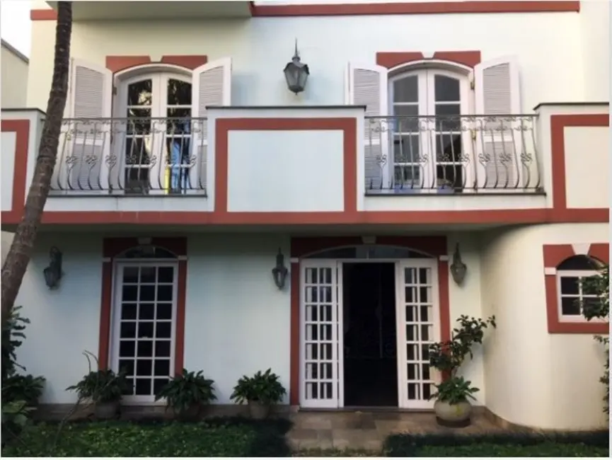 Foto 1 de Sobrado com 5 quartos à venda, 650m2 em Jardim, Santo Andre - SP