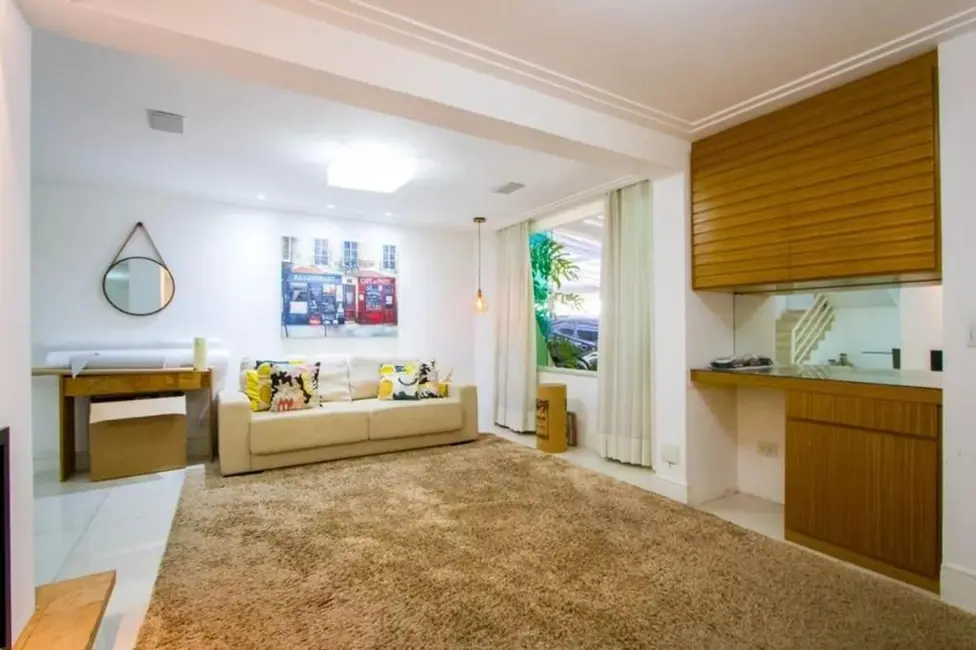 Foto 2 de Sobrado com 3 quartos à venda, 201m2 em Vila Alice, Santo Andre - SP