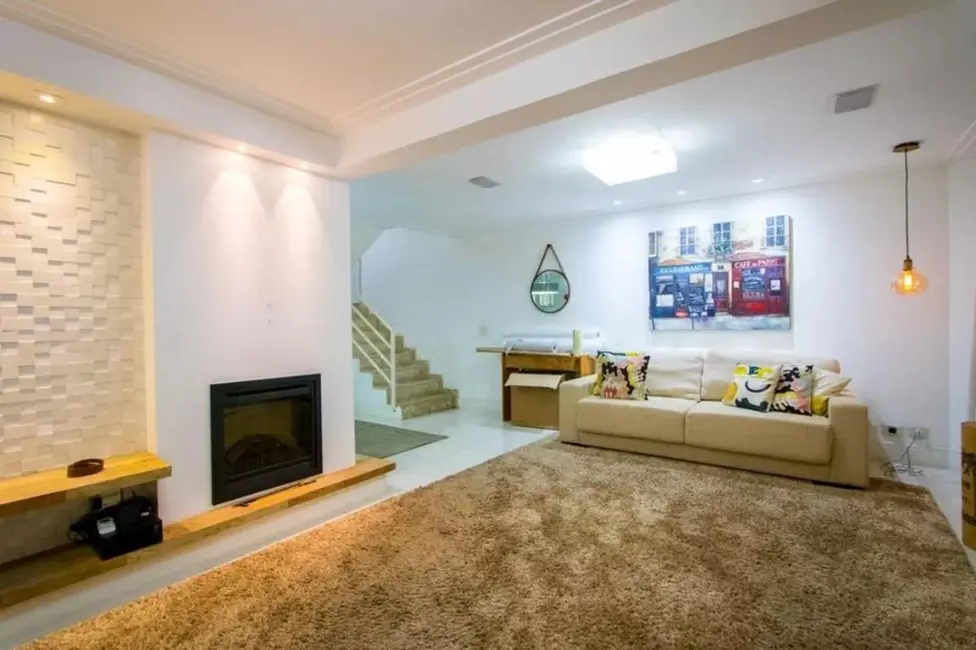 Foto 1 de Sobrado com 3 quartos à venda, 201m2 em Vila Alice, Santo Andre - SP