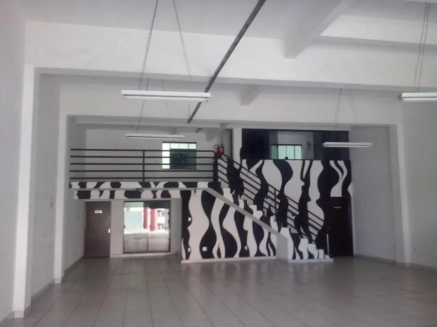 Foto 1 de Sala Comercial à venda e para alugar, 300m2 em Vila Valparaíso, Santo Andre - SP