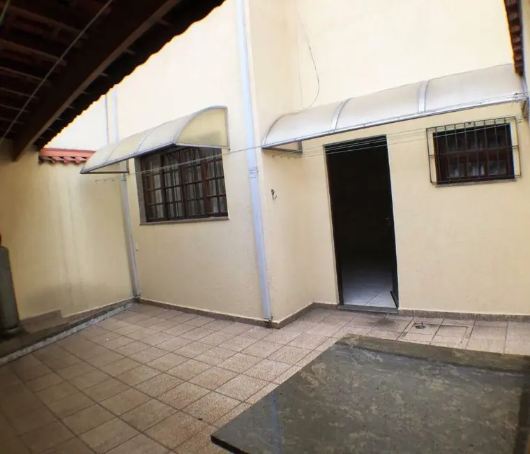 Foto 2 de Sobrado com 3 quartos à venda, 285m2 em Centro, Santo Andre - SP