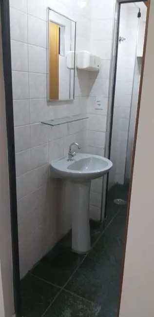 Foto 4 de Sala Comercial para alugar, 75m2 em Vila Bastos, Santo Andre - SP