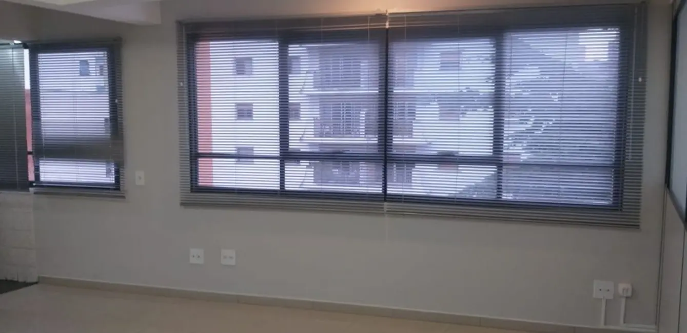 Foto 6 de Sala Comercial para alugar, 75m2 em Vila Bastos, Santo Andre - SP