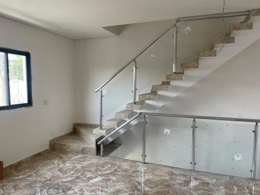 Foto 2 de Sobrado com 2 quartos à venda, 128m2 em Vila Pires, Santo Andre - SP