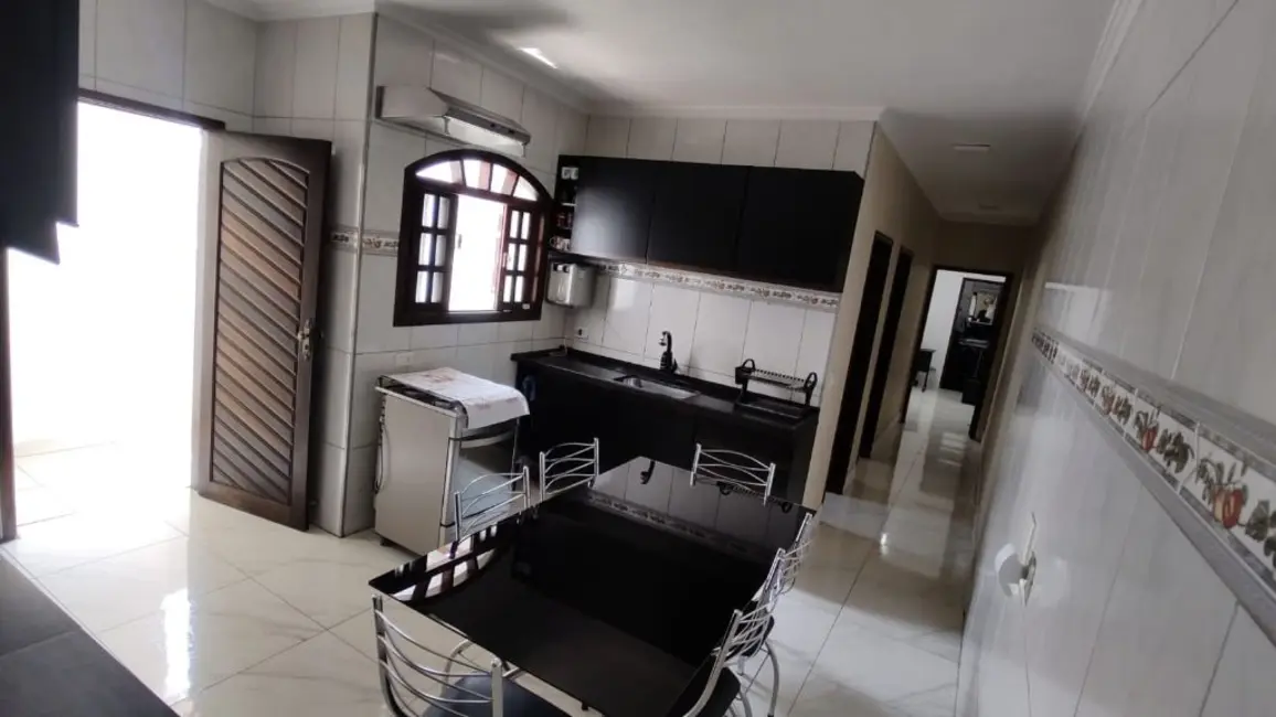 Casa com 2 quartos à venda, 280m2 em Jardim Utinga, Santo Andre - SP - imagem 1 Foto 1 de Casa com 2 quartos à venda, 280m2 em Jardim Utinga, Santo Andre - SP