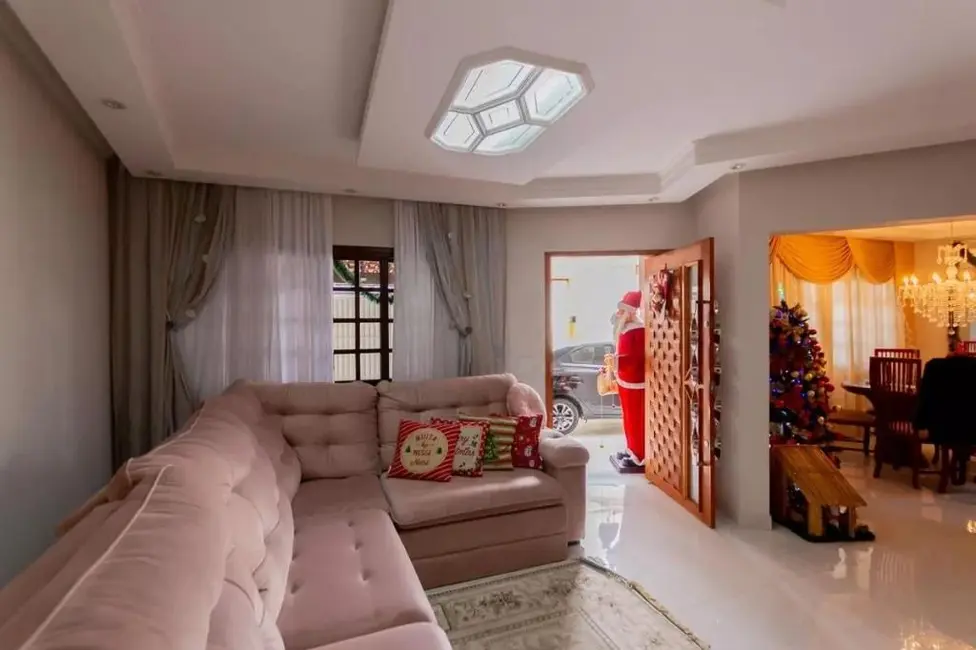 Foto 1 de Sobrado com 3 quartos à venda, 200m2 em Vila Curuçá, Santo Andre - SP