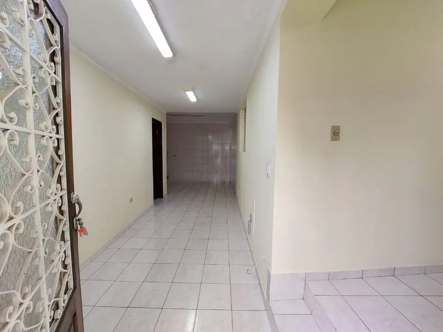 Foto 5 de Casa com 2 quartos para alugar, 117m2 em Vila Bastos, Santo Andre - SP
