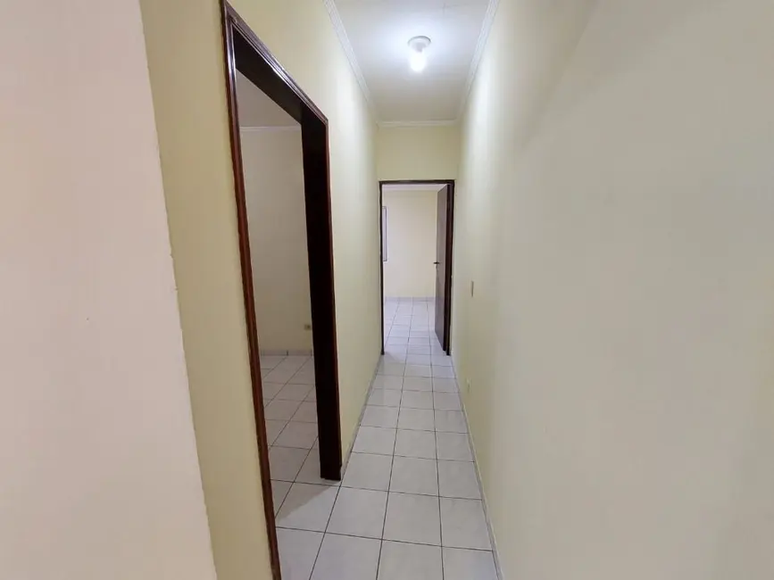 Foto 9 de Casa com 2 quartos para alugar, 117m2 em Vila Bastos, Santo Andre - SP