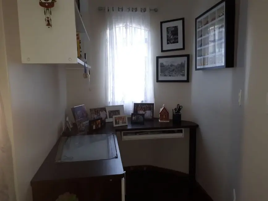 Foto 1 de Sobrado com 3 quartos à venda e para alugar, 211m2 em Campestre, Santo Andre - SP