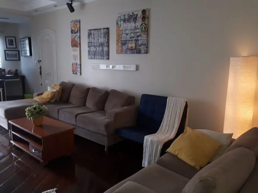 Foto 2 de Sobrado com 3 quartos à venda e para alugar, 211m2 em Campestre, Santo Andre - SP