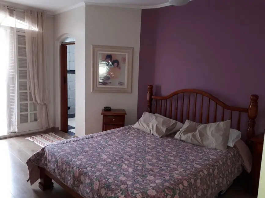 Foto 8 de Sobrado com 3 quartos à venda e para alugar, 211m2 em Campestre, Santo Andre - SP