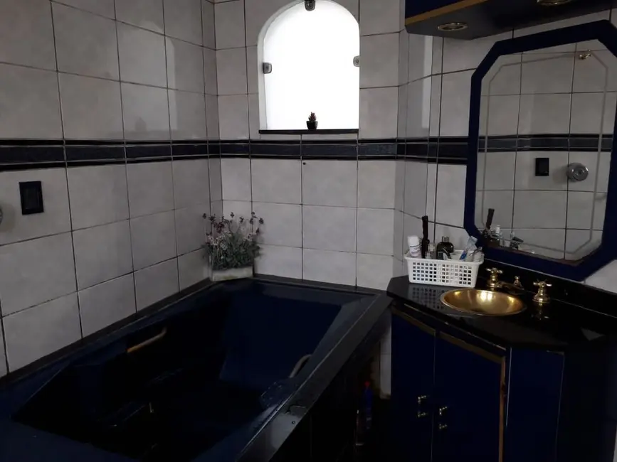 Foto 9 de Sobrado com 3 quartos à venda e para alugar, 211m2 em Campestre, Santo Andre - SP