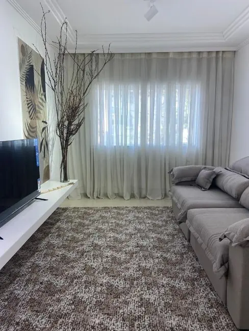 Foto 1 de Sobrado com 3 quartos à venda, 138m2 em Vila Pires, Santo Andre - SP