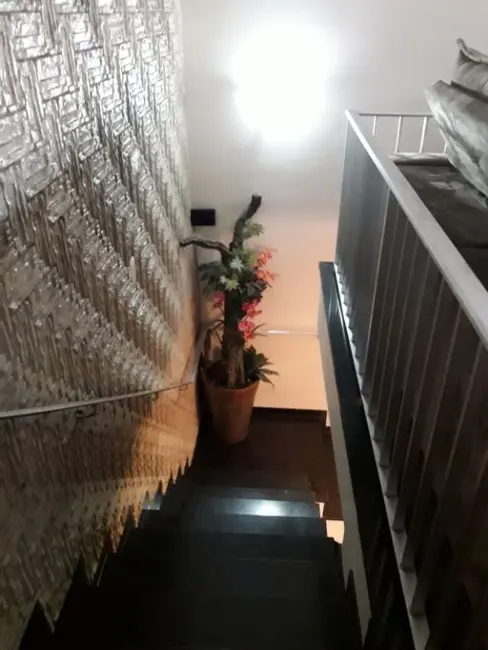 Foto 8 de Sobrado com 3 quartos à venda, 279m2 em Vila América, Santo Andre - SP