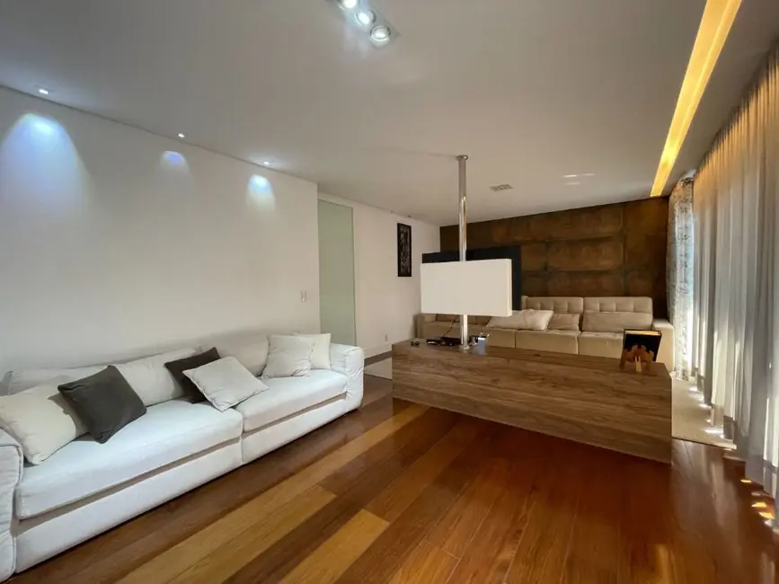 Foto 2 de Sobrado com 3 quartos à venda, 343m2 em Jardim Bela Vista, Santo Andre - SP