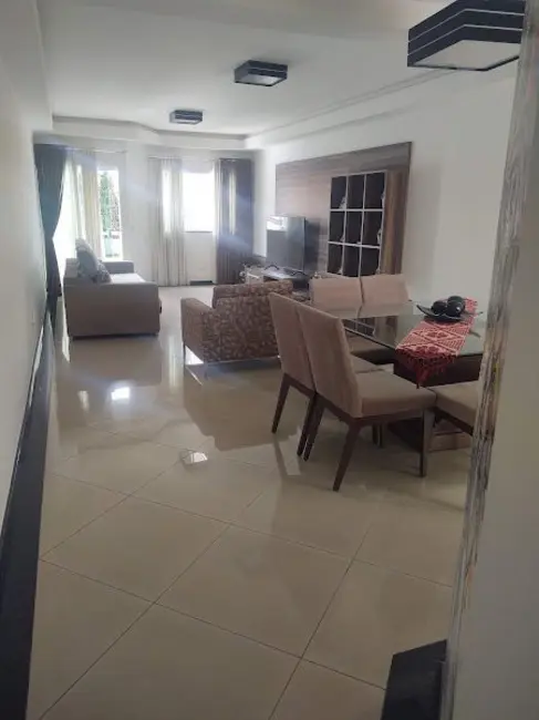 Sobrado com 3 quartos à venda, 251m2 em Paraíso, Santo Andre - SP - imagem 4 Foto 4 de Sobrado com 3 quartos à venda, 251m2 em Paraíso, Santo Andre - SP