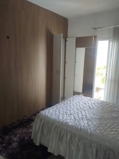 Sobrado com 3 quartos à venda, 251m2 em Paraíso, Santo Andre - SP - imagem 9 Foto 9 de Sobrado com 3 quartos à venda, 251m2 em Paraíso, Santo Andre - SP