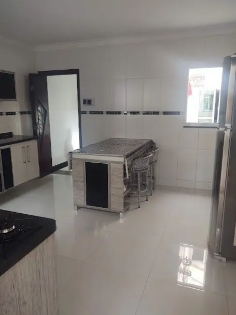 Sobrado com 3 quartos à venda, 251m2 em Paraíso, Santo Andre - SP - imagem 8 Foto 8 de Sobrado com 3 quartos à venda, 251m2 em Paraíso, Santo Andre - SP