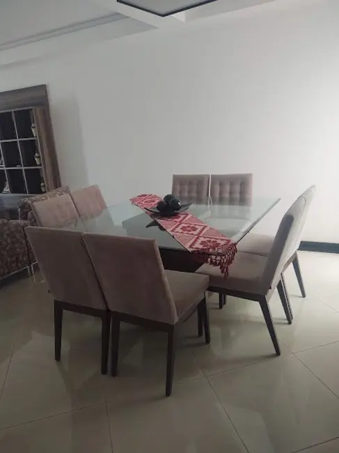 Sobrado com 3 quartos à venda, 251m2 em Paraíso, Santo Andre - SP - imagem 3 Foto 3 de Sobrado com 3 quartos à venda, 251m2 em Paraíso, Santo Andre - SP