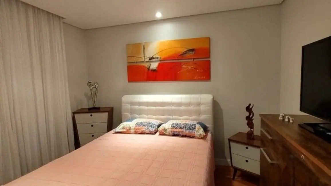 Foto 8 de Sobrado com 3 quartos à venda, 476m2 em Sao Bernardo Do Campo - SP