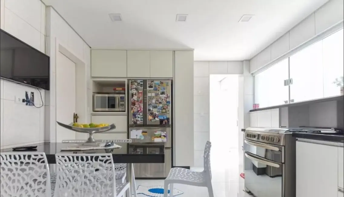 Foto 6 de Sobrado com 3 quartos à venda, 281m2 em Nova Petrópolis, Sao Bernardo Do Campo - SP