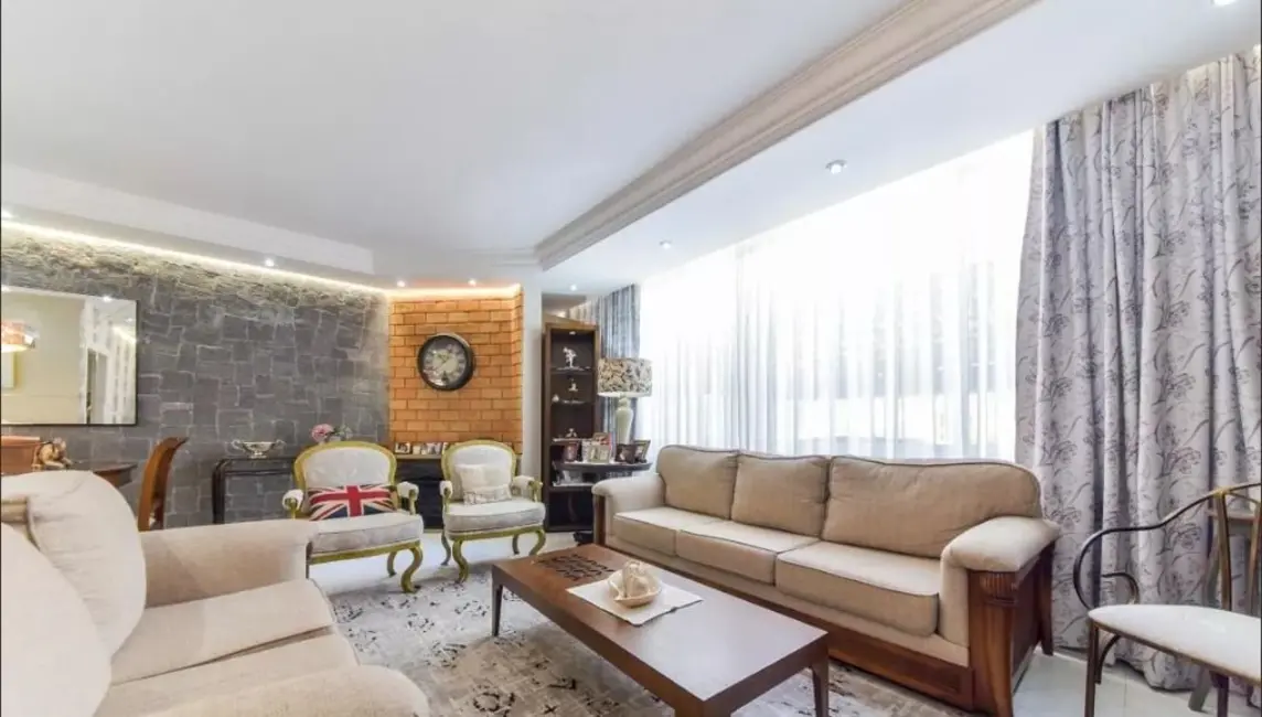 Foto 1 de Sobrado com 3 quartos à venda, 281m2 em Nova Petrópolis, Sao Bernardo Do Campo - SP