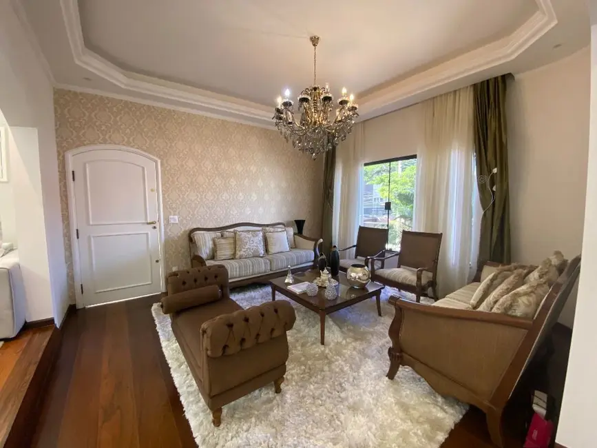 Sobrado com 4 quartos à venda e para alugar, 423m2 em Vila Assunção, Santo Andre - SP - imagem 4 Foto 4 de Sobrado com 4 quartos à venda e para alugar, 423m2 em Vila Assunção, Santo Andre - SP