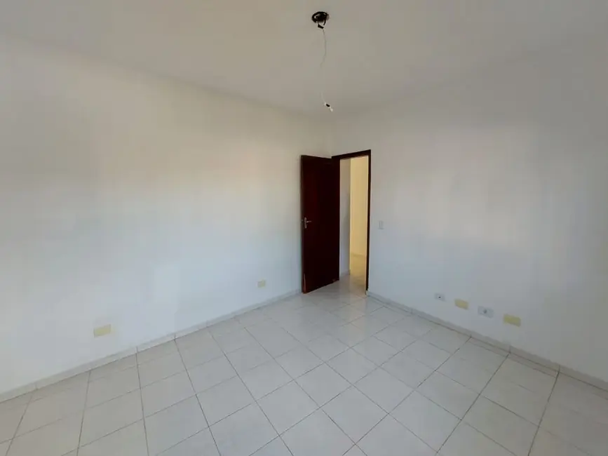 Foto 6 de Casa com 2 quartos para alugar, 100m2 em Parque Erasmo Assunção, Santo Andre - SP