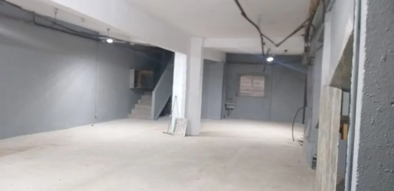 Foto 1 de Sala Comercial para alugar, 200m2 em Vila Camilópolis, Santo Andre - SP