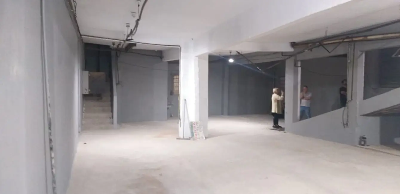 Foto 2 de Sala Comercial para alugar, 200m2 em Vila Camilópolis, Santo Andre - SP