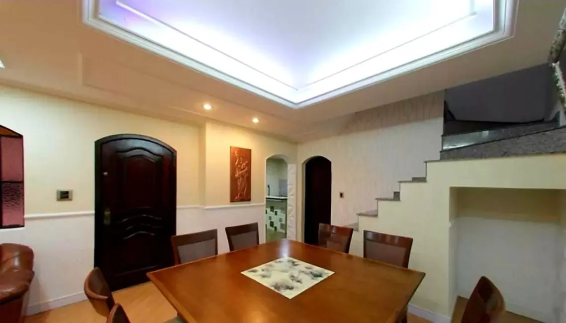 Foto 1 de Sobrado com 4 quartos à venda, 283m2 em Barcelona, Sao Caetano Do Sul - SP