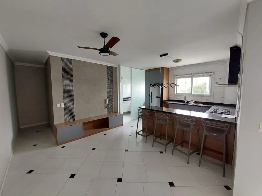 Apartamento com 2 quartos para alugar, 72m2 em Vila Bastos, Santo Andre - SP - imagem 2 Foto 2 de Apartamento com 2 quartos para alugar, 72m2 em Vila Bastos, Santo Andre - SP