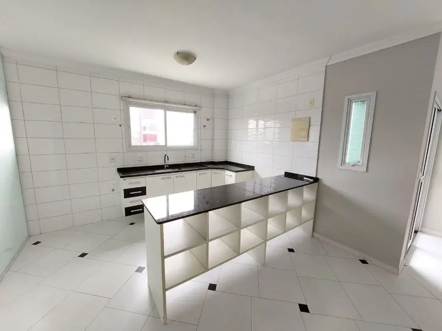 Foto 5 de Apartamento com 2 quartos para alugar, 72m2 em Vila Bastos, Santo Andre - SP