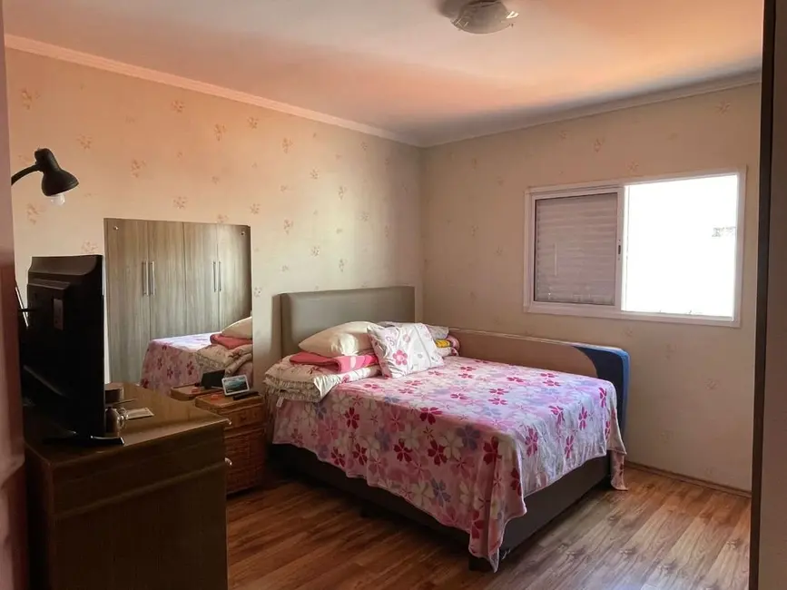 Foto 5 de Sobrado com 3 quartos à venda, 251m2 em Santo Andre - SP