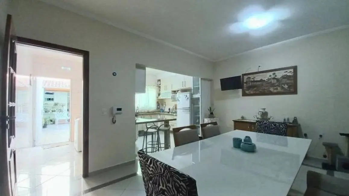 Sobrado com 4 quartos à venda, 213m2 em Vila Assunção, Santo Andre - SP - imagem 6 Foto 6 de Sobrado com 4 quartos à venda, 213m2 em Vila Assunção, Santo Andre - SP