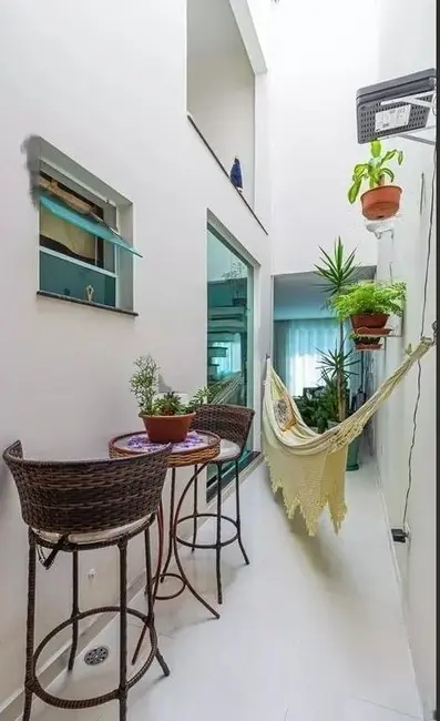 Foto 2 de Sobrado com 3 quartos à venda, 197m2 em Santo Andre - SP