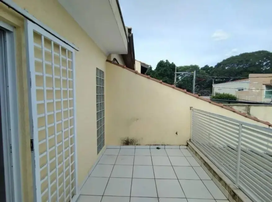 Foto 3 de Casa com 2 quartos para alugar, 101m2 em Vila Floresta, Santo Andre - SP