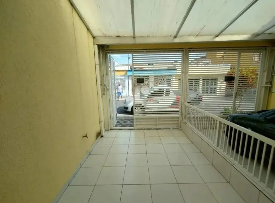 Foto 2 de Casa com 2 quartos para alugar, 101m2 em Vila Floresta, Santo Andre - SP