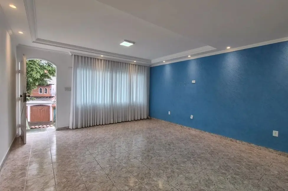 Foto 1 de Casa com 3 quartos para alugar, 120m2 em Jardim do Estádio, Santo Andre - SP