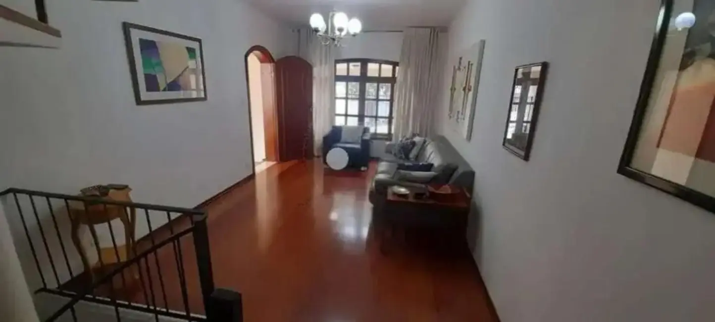 Foto 4 de Sobrado com 5 quartos à venda, 221m2 em Jardim, Santo Andre - SP