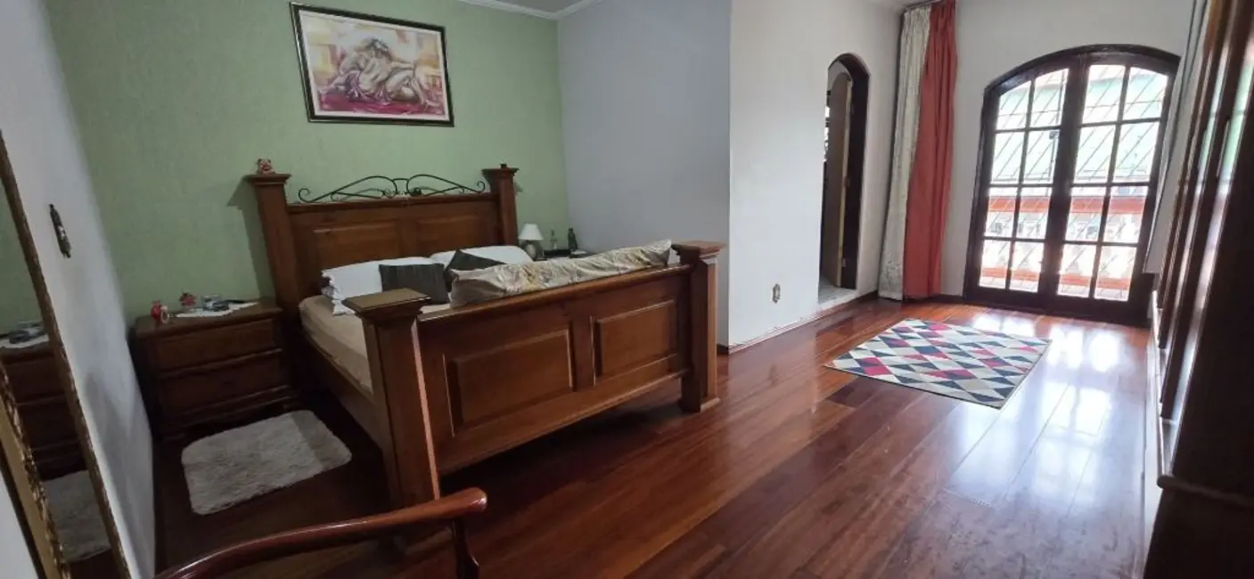 Foto 2 de Sobrado com 4 quartos à venda e para alugar, 201m2 em Vila Camilópolis, Santo Andre - SP