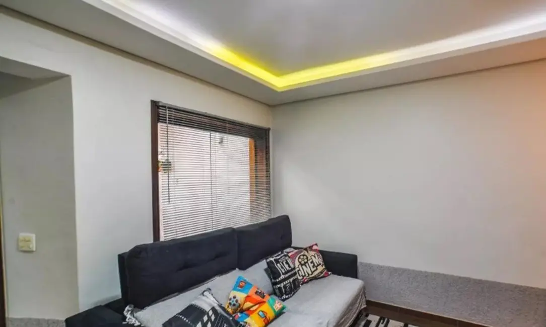 Foto 2 de Sobrado com 2 quartos à venda, 215m2 em Santo Andre - SP