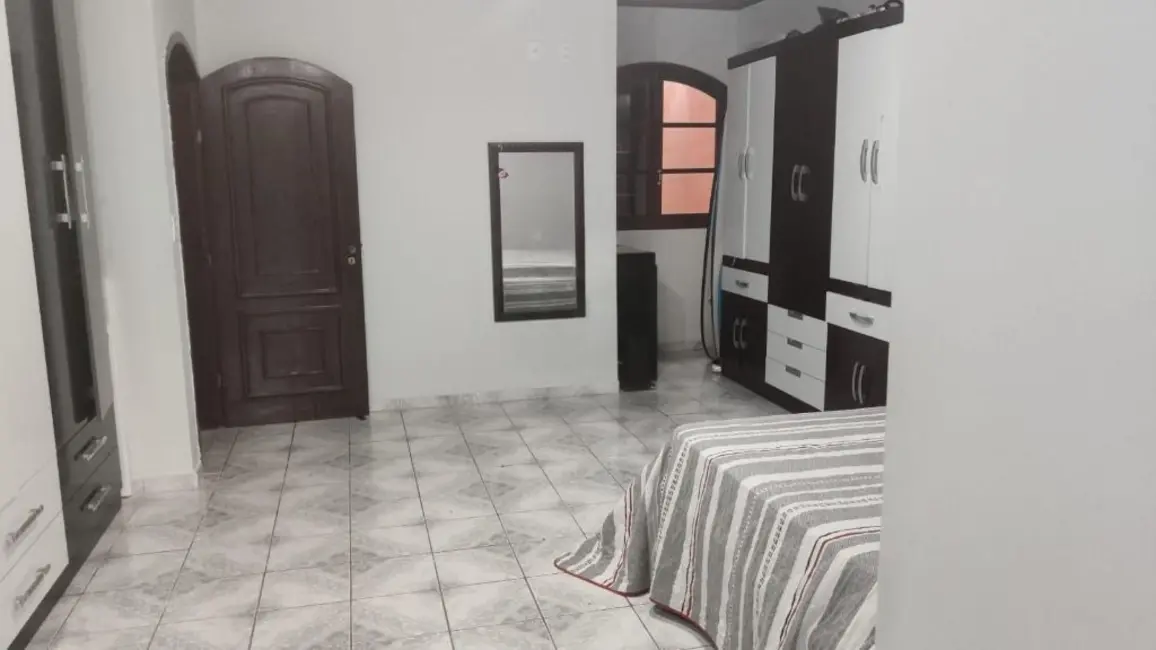 Foto 6 de Sobrado com 3 quartos à venda, 205m2 em Vila Linda, Santo Andre - SP