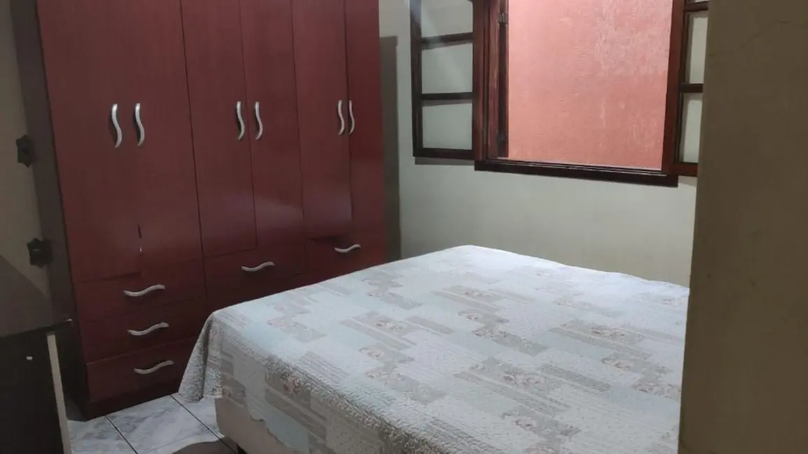 Foto 8 de Sobrado com 3 quartos à venda, 205m2 em Vila Linda, Santo Andre - SP