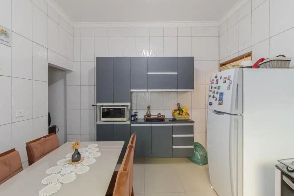 Foto 4 de Casa com 2 quartos à venda e para alugar, 200m2 em Parque Bandeirante, Santo Andre - SP