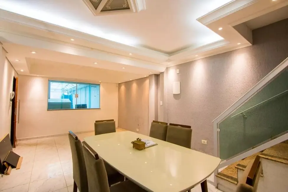 Foto 2 de Sobrado com 4 quartos para alugar, 451m2 em Jardim Las Vegas, Santo Andre - SP