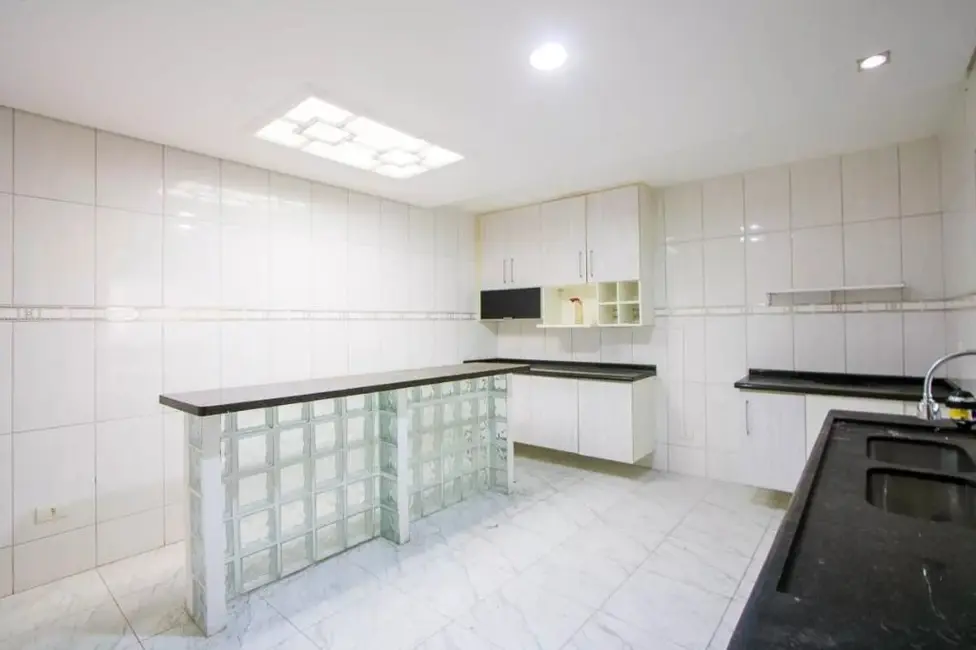 Foto 5 de Sobrado com 4 quartos para alugar, 451m2 em Jardim Las Vegas, Santo Andre - SP